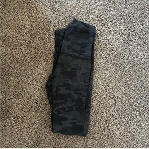 Lululemon camo leggings